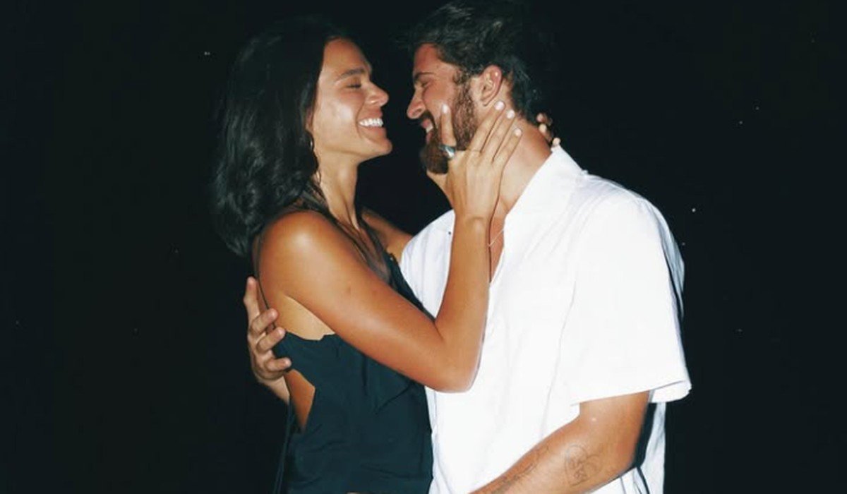 Bruna Marquezine e João Guilherme terminam namoro: ‘Decisão foi tomada com carinho’ | Pop & Arte