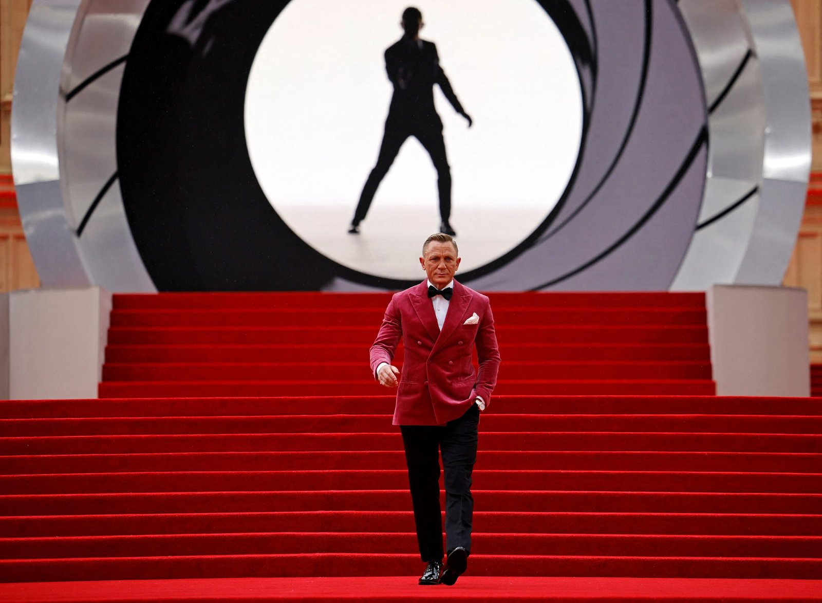 Franquia James Bond passa a ser controlada criativamente pela Amazon