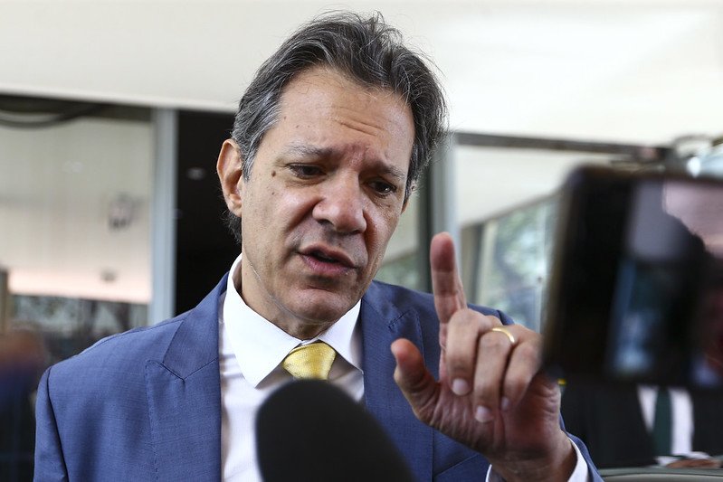 Isenção do IR significa renda extra de quase um salário